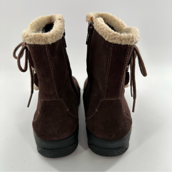 Clarks Bendables womens Angie Madi ankle booties size 
8.5 brown suede boots - Picture 4 of 13